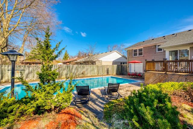 3096 Ballydown Cres, House detached with 4 bedrooms, 2 bathrooms and 6 parking in Mississauga ON | Image 28