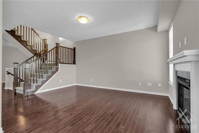 40 Tapadero Avenue, House detached with 4 bedrooms, 4 bathrooms and 4 parking in Ottawa ON | Image 9