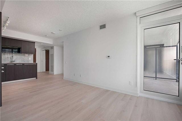 911 - 70 Queens Wharf Rd, Condo with 1 bedrooms, 1 bathrooms and 1 parking in Toronto ON | Image 10
