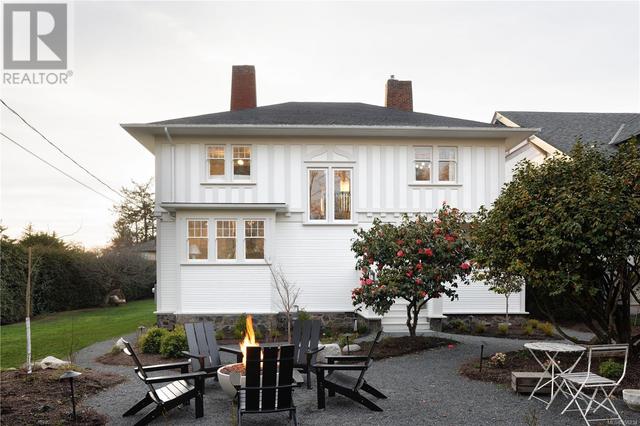 1174 Monterey Ave, House detached with 7 bedrooms, 5 bathrooms and 4 parking in Oak Bay BC | Image 60