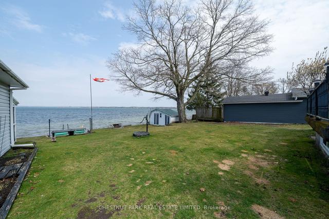 82 Outlet Rd, House detached with 2 bedrooms, 2 bathrooms and 2 parking in Prince Edward County ON | Image 24
