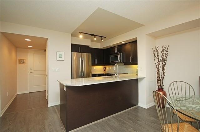 421 - 75 East Liberty St, Condo with 2 bedrooms, 2 bathrooms and 2 parking in Toronto ON | Image 4