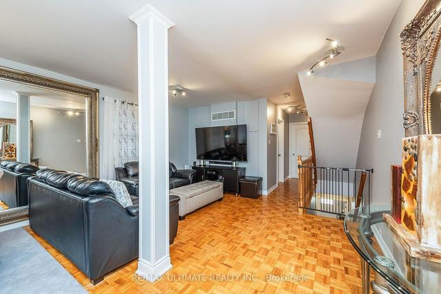 49 Millicent St, House detached with 6 bedrooms, 4 bathrooms and 2 parking in Toronto ON | Image 37