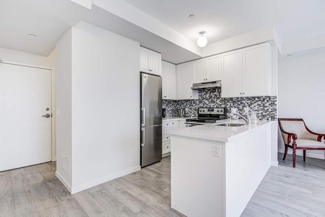 20 - 200 Alex Gardner Circ, Townhouse with 2 bedrooms, 3 bathrooms and 1 parking in Aurora ON | Image 4