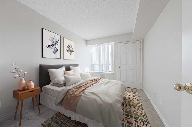 312 - 8 Covington Rd, Condo with 2 bedrooms, 2 bathrooms and 1 parking in Toronto ON | Image 7