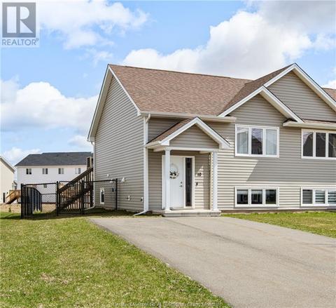 10 Bristol Cres, House semidetached with 3 bedrooms, 1 bathrooms and null parking in Riverview NB | Card Image
