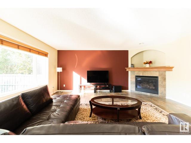 1040 Rutherford Place Sw Sw, House detached with 3 bedrooms, 2 bathrooms and null parking in Edmonton AB | Image 7