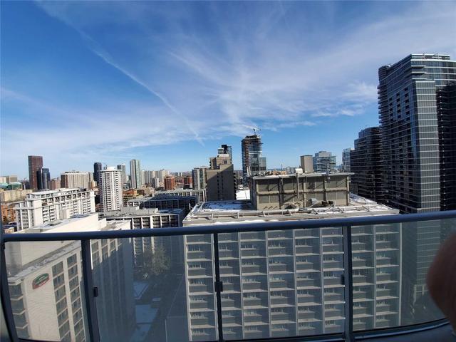 2608 - 7 Grenville St, Condo with 0 bedrooms, 1 bathrooms and 0 parking in Toronto ON | Image 5