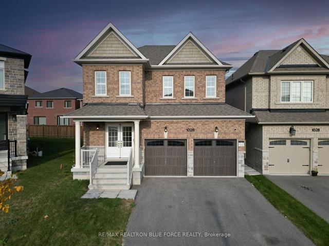 1026 Tigerlily Tr, House detached with 3 bedrooms, 3 bathrooms and 6 parking in Pickering ON | Image 1