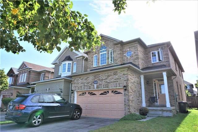 3582 Fountain Park Ave, House detached with 5 bedrooms, 3 bathrooms and 2 parking in Mississauga ON | Image 1