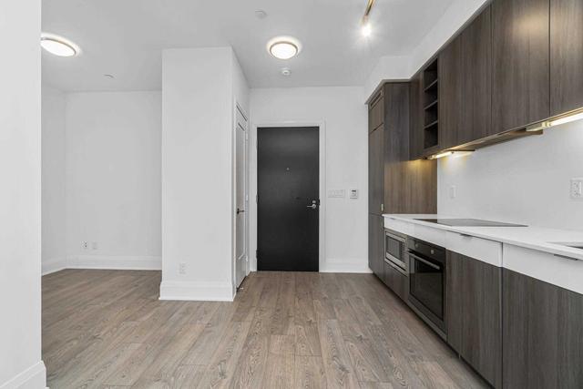 2301 - 101 Erskine Ave, Condo with 1 bedrooms, 1 bathrooms and 0 parking in Toronto ON | Image 24