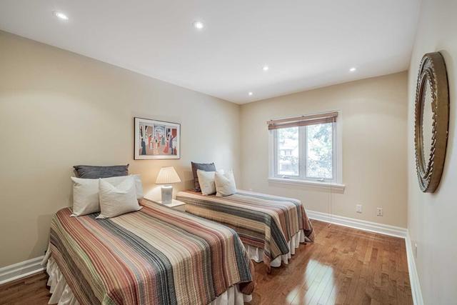 372 Beresford Ave, House detached with 4 bedrooms, 4 bathrooms and 2 parking in Toronto ON | Image 19