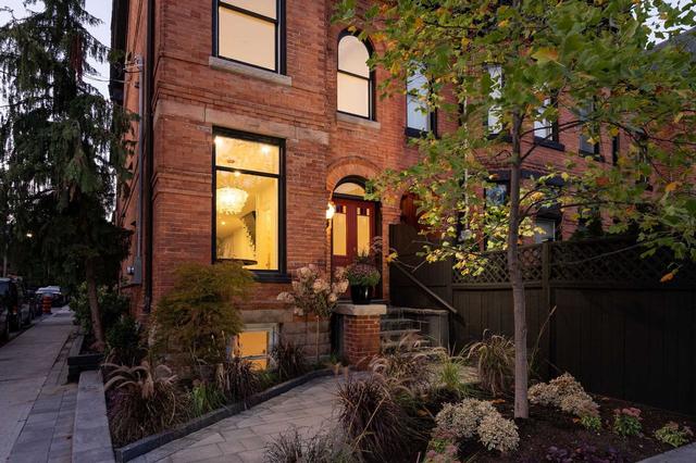 326 Wellesley St E, House semidetached with 4 bedrooms, 4 bathrooms and 2 parking in Toronto ON | Image 23