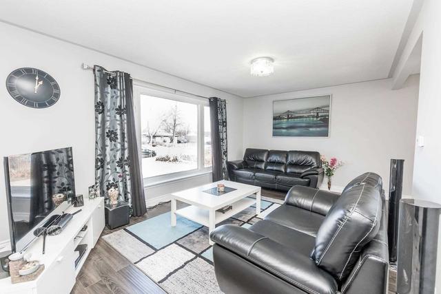 731 Balmoral Dr, House detached with 3 bedrooms, 2 bathrooms and 6 parking in Brampton ON | Image 40