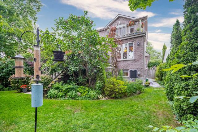 36 Eastville Ave, House detached with 4 bedrooms, 4 bathrooms and 3 parking in Toronto ON | Image 28