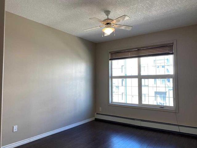 409 - 495 78 Avenue Sw, Condo with 2 bedrooms, 1 bathrooms and 1 parking in Calgary AB | Image 8