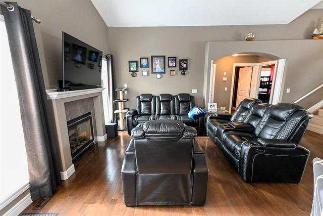 8601 70 Avenue, House detached with 4 bedrooms, 3 bathrooms and 4 parking in Grande Prairie AB | Image 10