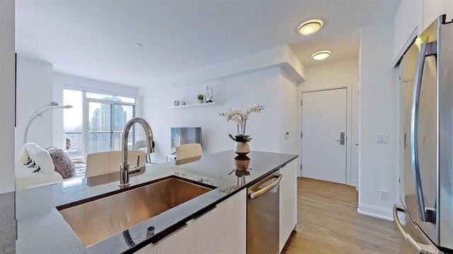 3004 - 56 Annie Craig Dr, Condo with 1 bedrooms, 1 bathrooms and 1 parking in Toronto ON | Image 15