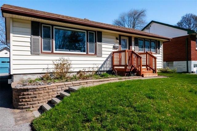 85 First Avenue, House detached with 3 bedrooms, 1 bathrooms and 5 parking in Quinte West ON | Image 23