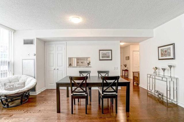 1904 - 71 Simcoe St, Condo with 1 bedrooms, 1 bathrooms and 1 parking in Toronto ON | Image 5