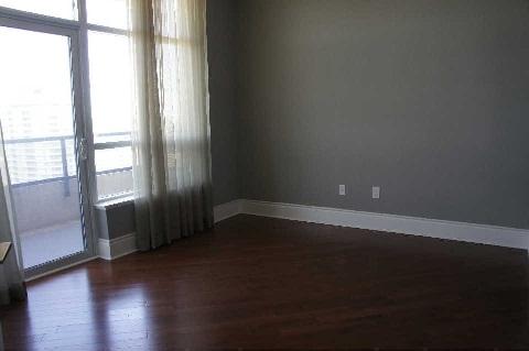 2819 - 500 Doris Ave, Condo with 3 bedrooms, 3 bathrooms and 2 parking in Toronto ON | Image 20