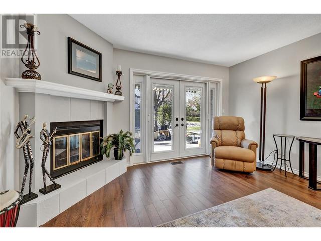 122 - 1765 Leckie Road, House attached with 3 bedrooms, 3 bathrooms and null parking in Kelowna BC | Image 21