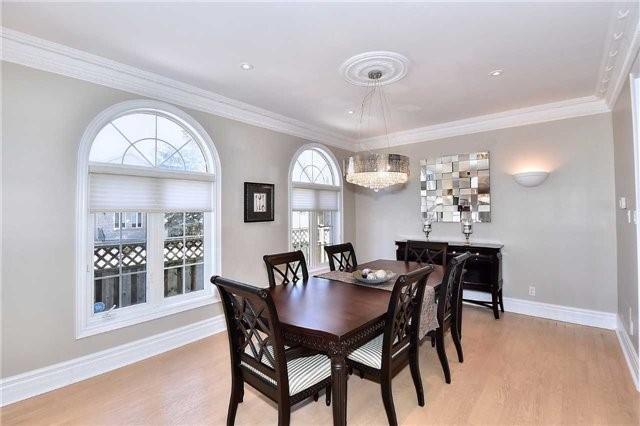 363 Kingsdale Ave, House detached with 5 bedrooms, 6 bathrooms and 6 parking in Toronto ON | Image 8