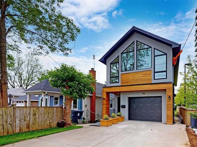 94 Forty First St, House detached with 3 bedrooms, 3 bathrooms and 3 parking in Toronto ON | Image 1