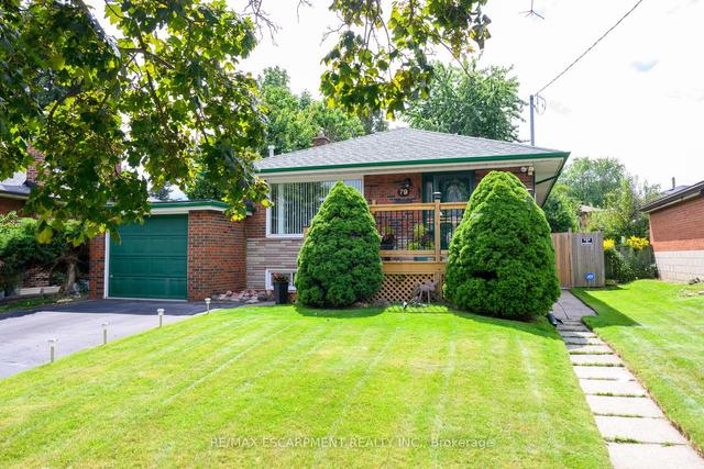 79 Chandler Dr, House detached with 3 bedrooms, 2 bathrooms and 3 parking in Toronto ON | Image 23