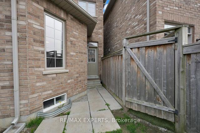 261 Wardlaw Pl, House attached with 3 bedrooms, 4 bathrooms and 3 parking in Vaughan ON | Image 27