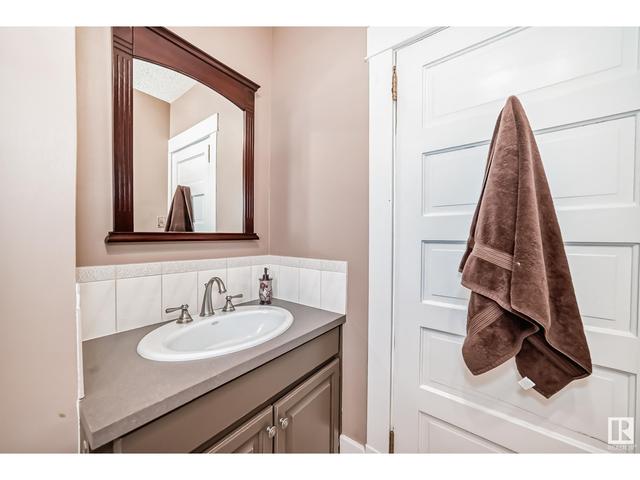 5610 111 Av Nw, House detached with 4 bedrooms, 3 bathrooms and 6 parking in Edmonton AB | Image 34