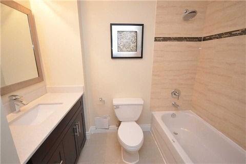 209 - 1300 Bloor St, Condo with 2 bedrooms, 2 bathrooms and 1 parking in Mississauga ON | Image 11