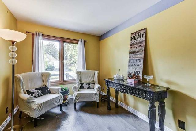 105 King St, House detached with 4 bedrooms, 2 bathrooms and 4 parking in Toronto ON | Image 6