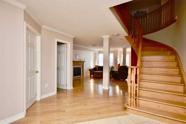 116 Northview Cres, House detached with 4 bedrooms, 3 bathrooms and 4 parking in Barrie ON | Image 16