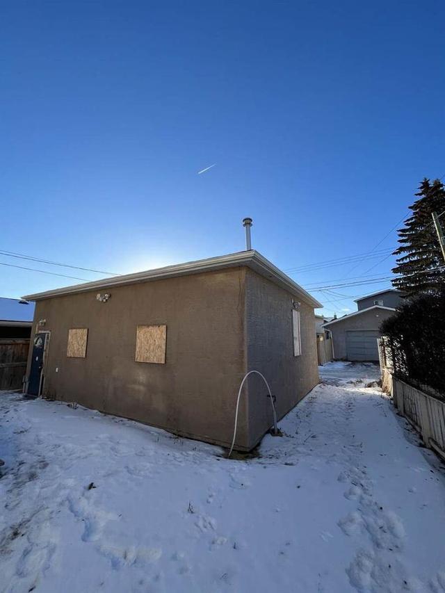 1423 Child Avenue Ne, House detached with 2 bedrooms, 1 bathrooms and 2 parking in Calgary AB | Image 6