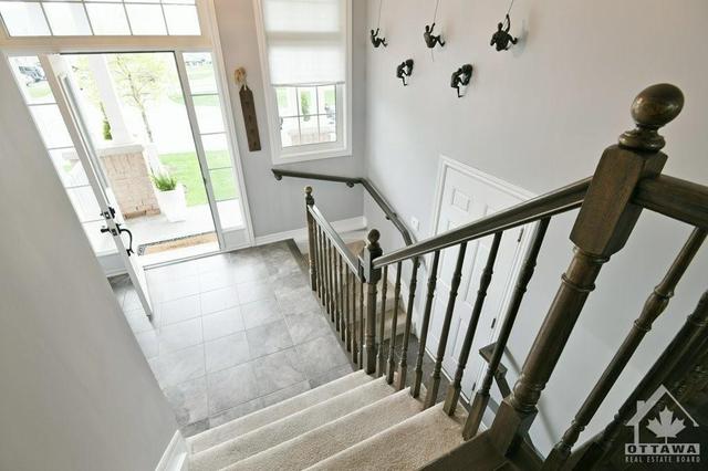 148 Soleil Avenue, House detached with 4 bedrooms, 4 bathrooms and 6 parking in Ottawa ON | Image 3
