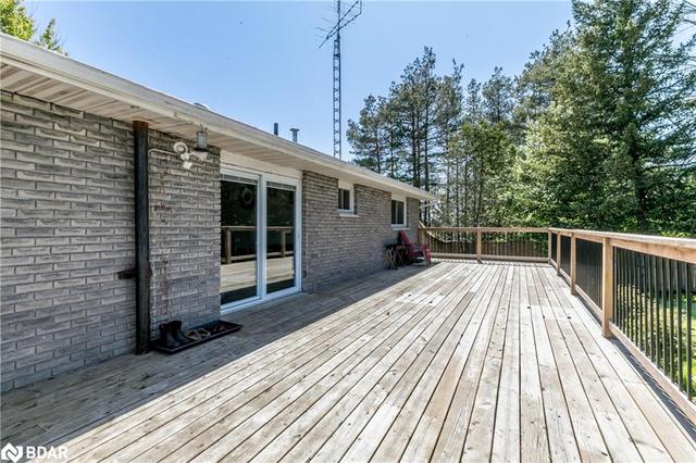 2928 11 Highway, House detached with 5 bedrooms, 3 bathrooms and 8 parking in Oro Medonte ON | Image 18