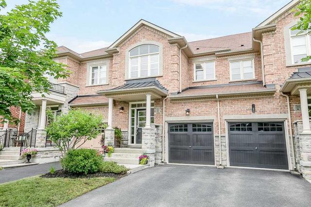 362 William Dunn Cres, House attached with 3 bedrooms, 4 bathrooms and 3 parking in Newmarket ON | Image 1