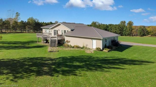 35 Smith Road, House detached with 5 bedrooms, 2 bathrooms and 8 parking in Greater Napanee ON | Image 41
