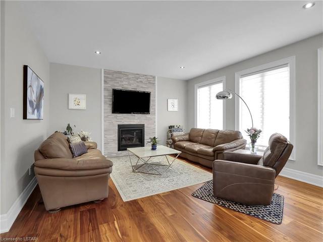 2217 Dauncey Crescent, House detached with 4 bedrooms, 2 bathrooms and 7 parking in London ON | Image 30