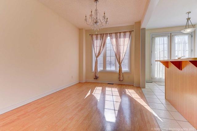 2942 Donald Cousens Pkwy, House attached with 3 bedrooms, 3 bathrooms and 3 parking in Markham ON | Image 17