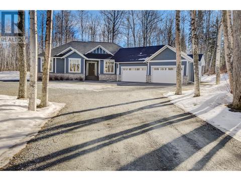6950 Cranbrook Hill Road, House detached with 5 bedrooms, 3 bathrooms and null parking in Prince George BC | Card Image