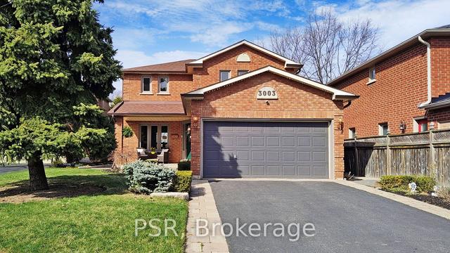 3003 Silverthorn Dr, House detached with 4 bedrooms, 4 bathrooms and 4 parking in Oakville ON | Image 1