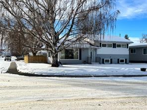 809 Riverside Drive, House detached with 3 bedrooms, 2 bathrooms and 6 parking in Wheatland County AB | Image 5