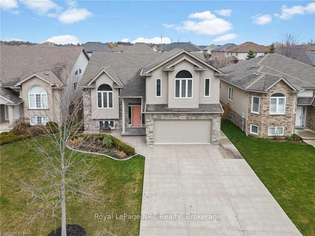 8635 Kelsey Cres, House detached with 3 bedrooms, 3 bathrooms and 8 parking in Niagara Falls ON | Image 12