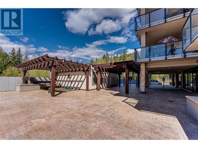 502 - 326 Mara Lake Lane, Condo with 3 bedrooms, 2 bathrooms and 2 parking in Sicamous BC | Image 38