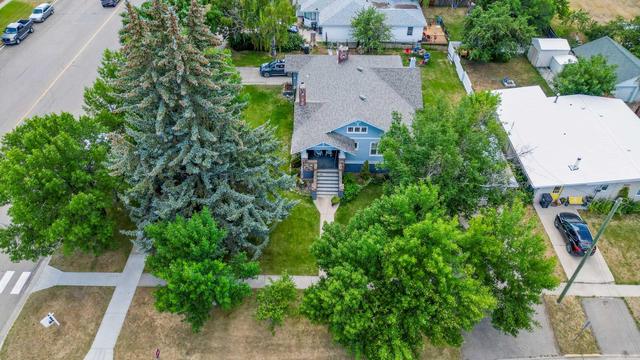 8 n 100 W, House detached with 5 bedrooms, 3 bathrooms and 6 parking in Raymond AB | Image 12