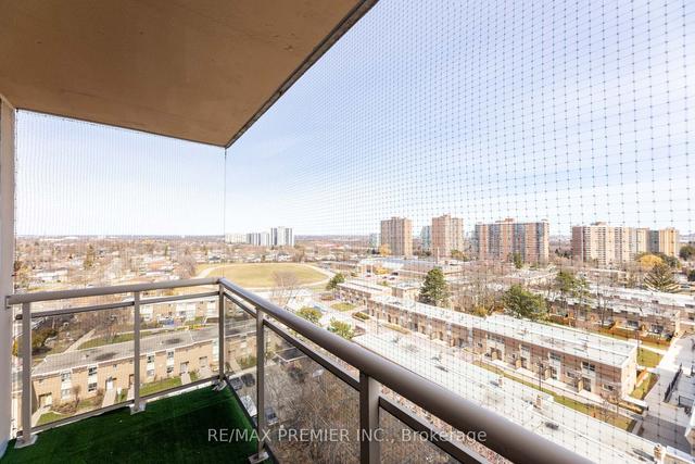 1108 - 49 Silverstone Dr, Condo with 3 bedrooms, 2 bathrooms and 1 parking in Toronto ON | Image 29