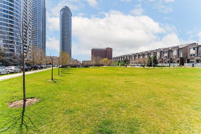 2411 - 255 Village Green Sq, Condo with 2 bedrooms, 2 bathrooms and 1 parking in Toronto ON | Image 6