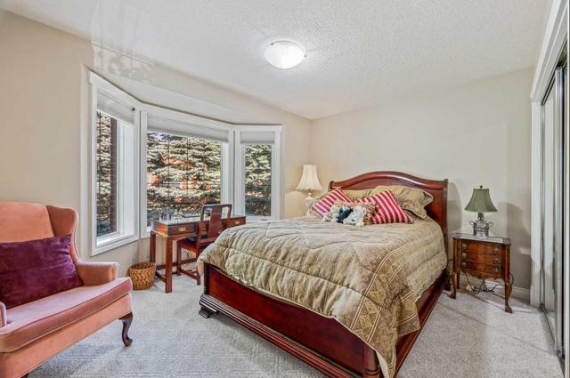 44 Prominence Path Sw, House detached with 2 bedrooms, 3 bathrooms and 4 parking in Calgary AB | Image 36